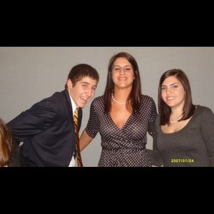 Meet your Posher, Claire